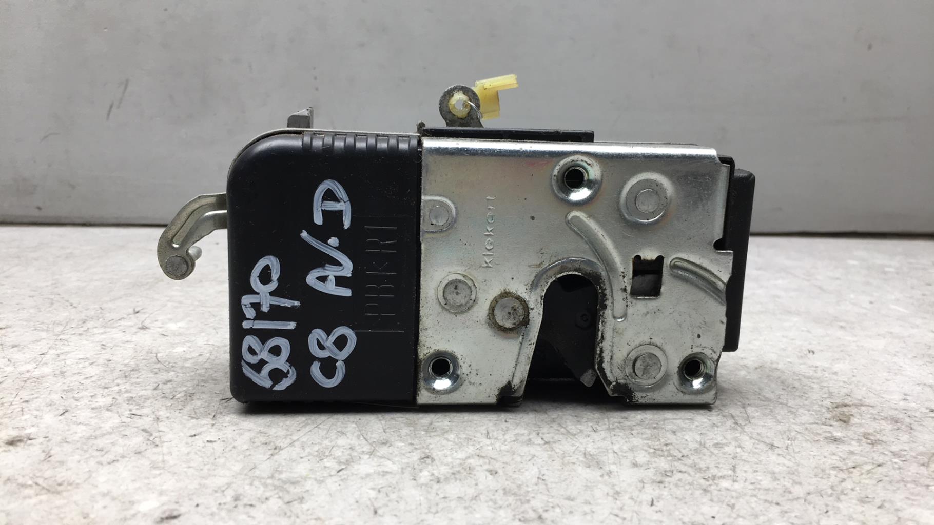Serrure avant droit CITROEN C8 Diesel - 1