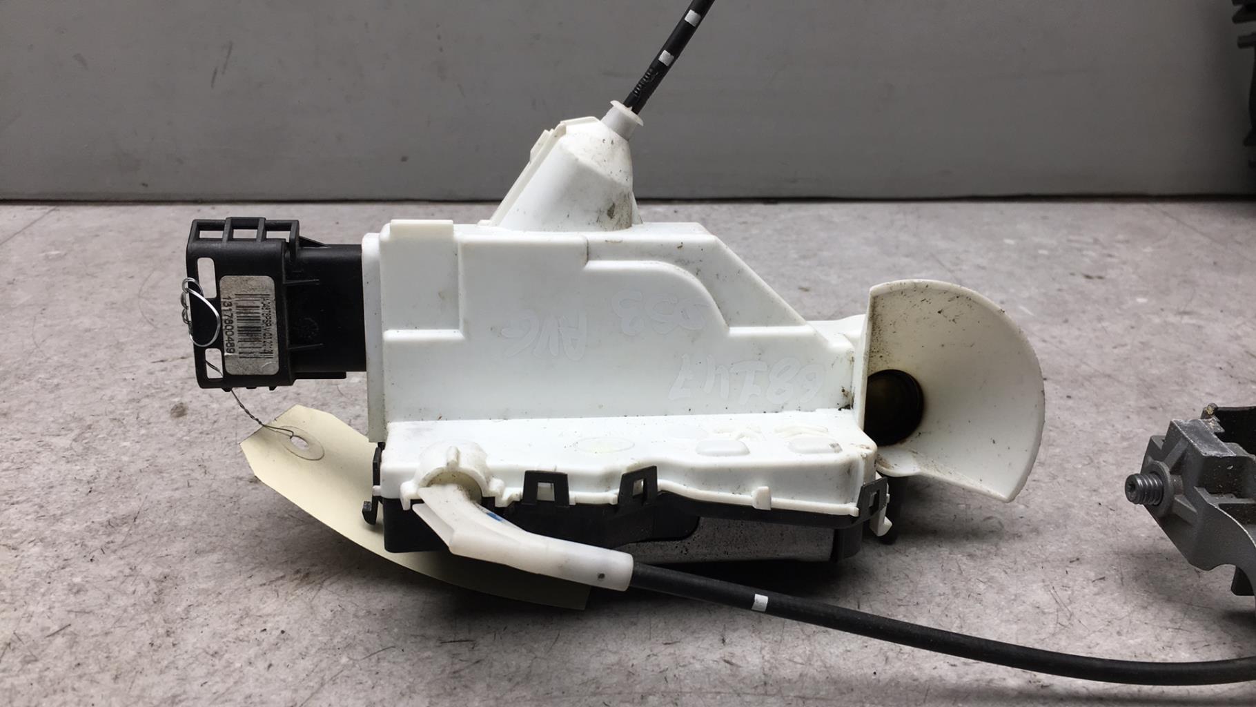 Serrure avant gauche CITROEN DS3 PHASE 1 Diesel - 1