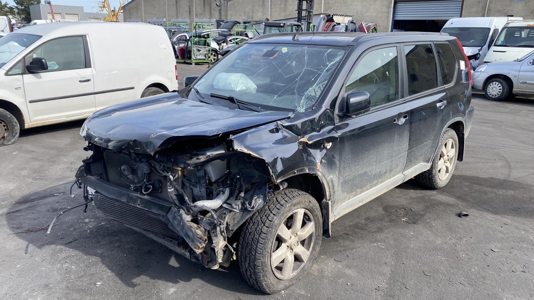 Moteur NISSAN X-TRAIL 2 PHASE 1 Diesel - 1