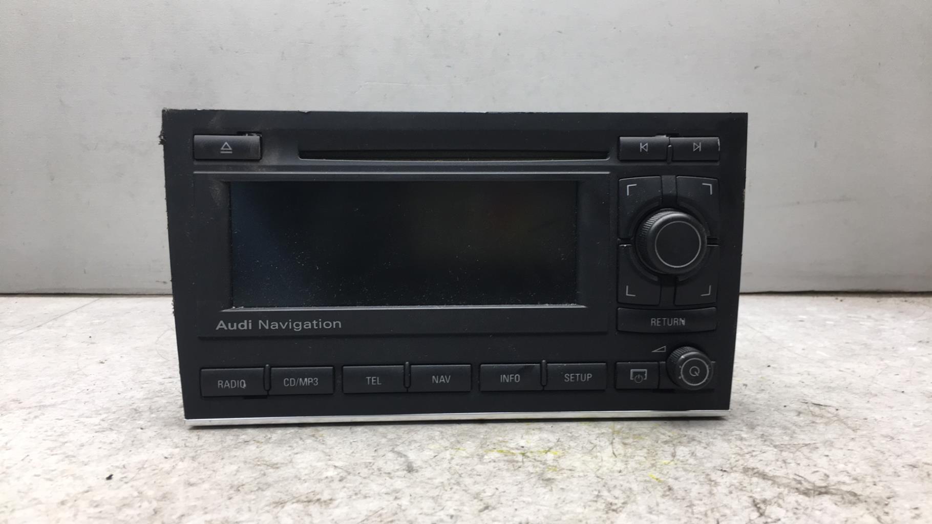 Autorradio original AUDI A4 2 AVANT PHASE 2 BREAK  - 1