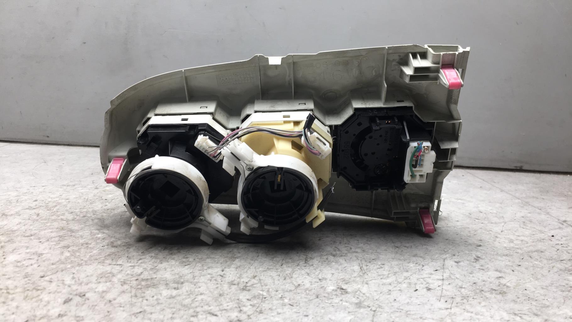 Commande chauffage TOYOTA YARIS 2 PHASE 1 Essence - 1