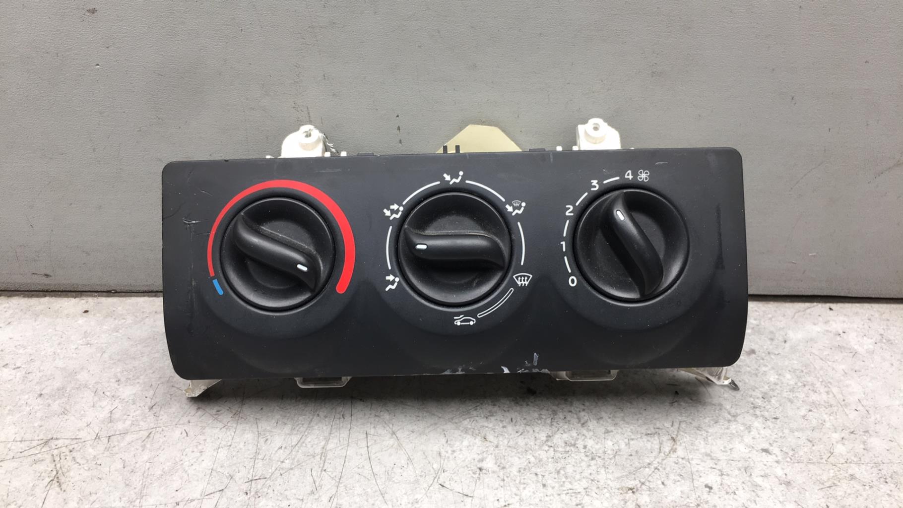Commande chauffage RENAULT CLIO 2 CAMPUS PHASE 1 Diesel - 1