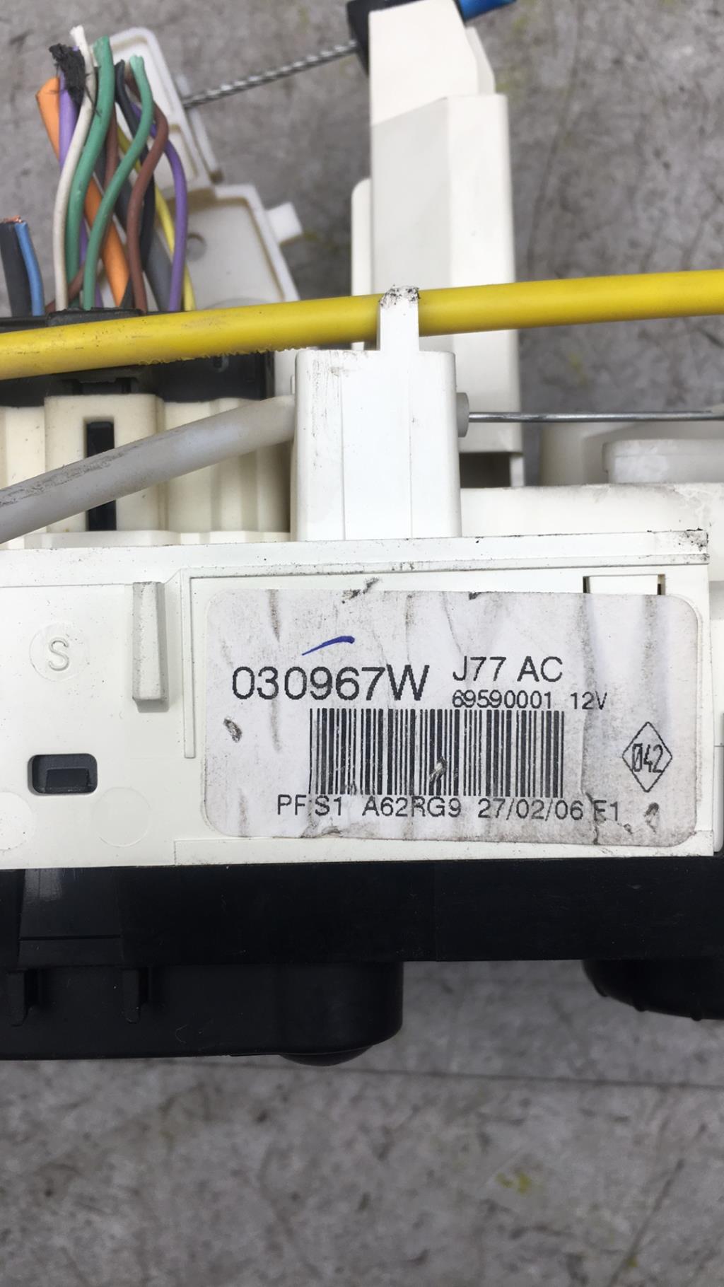 Commande chauffage RENAULT CLIO 3 PHASE 1  - 1