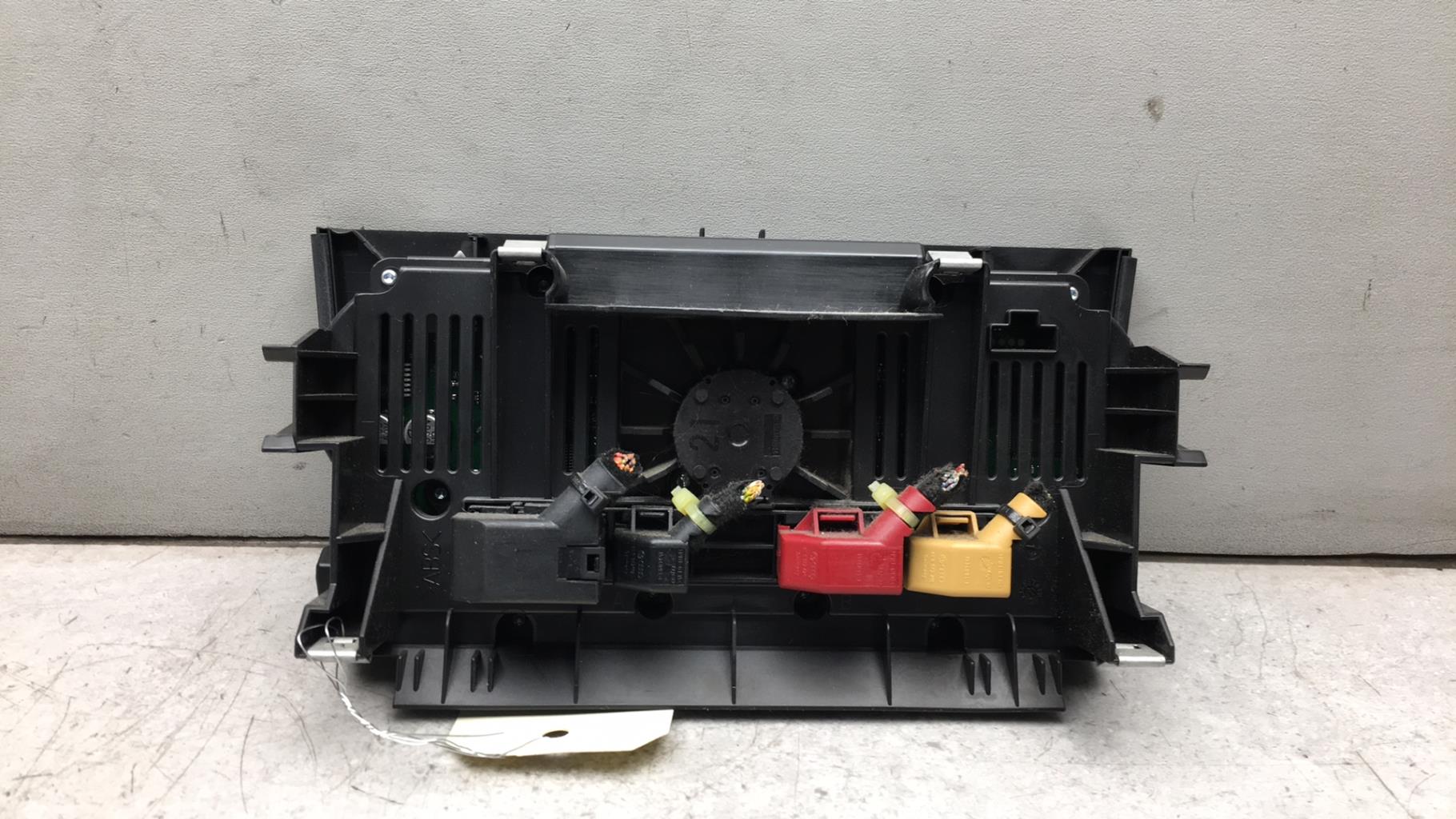 Commande chauffage AUDI A3 2 PHASE 2  - 1