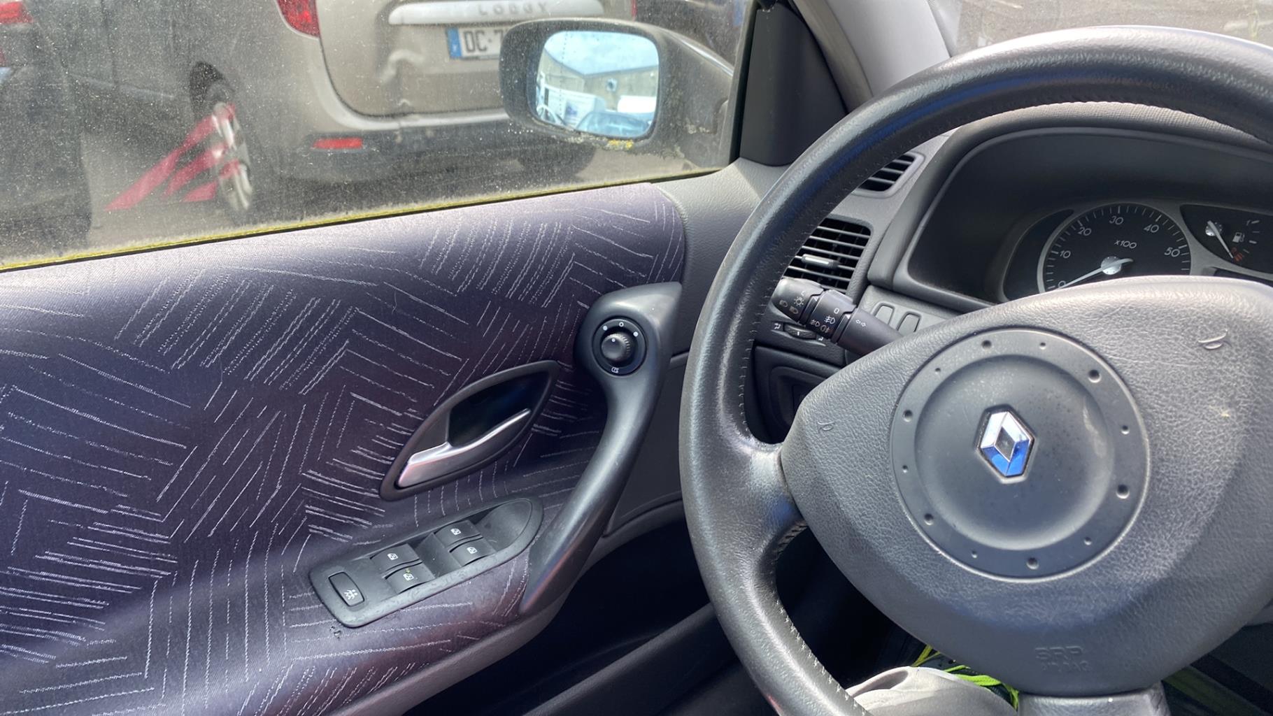 Moteur RENAULT LAGUNA 2 PHASE 1 Essence - 1