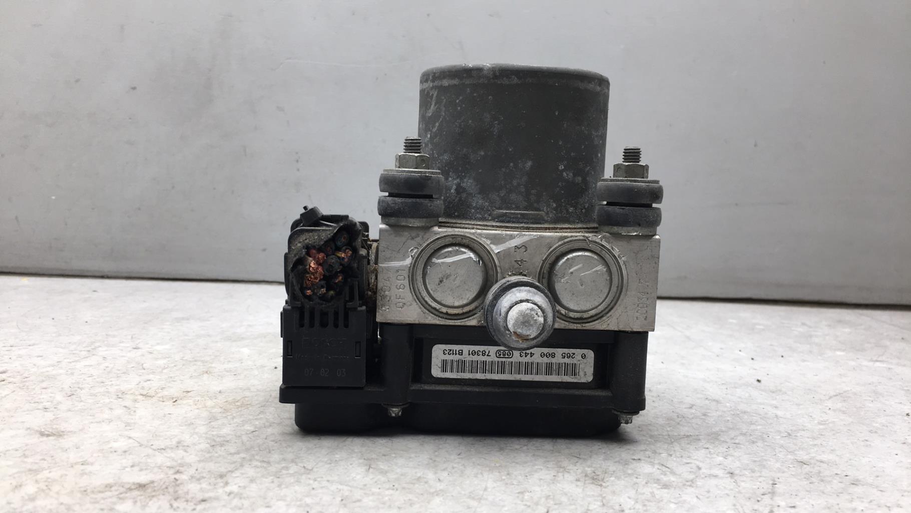 Bloc ABS (freins anti-blocage) OPEL MERIVA A PHASE 2 Diesel - 1
