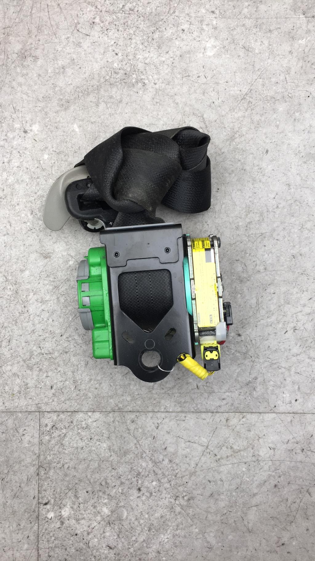 Cintura di sicurezza anteriore destra TOYOTA AURIS 1 PHASE 2 Diésel - 1