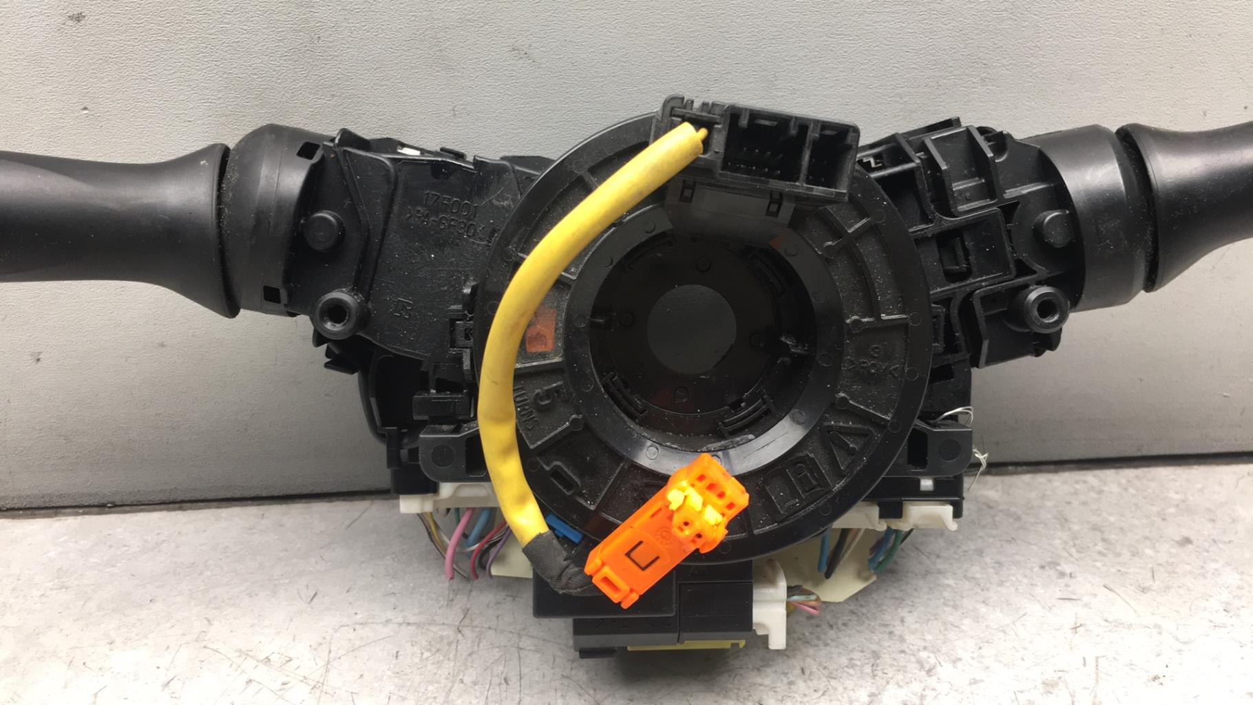 Devio guida completo con contatto spiralato TOYOTA YARIS 2 PHASE 1 Gasolina - 1