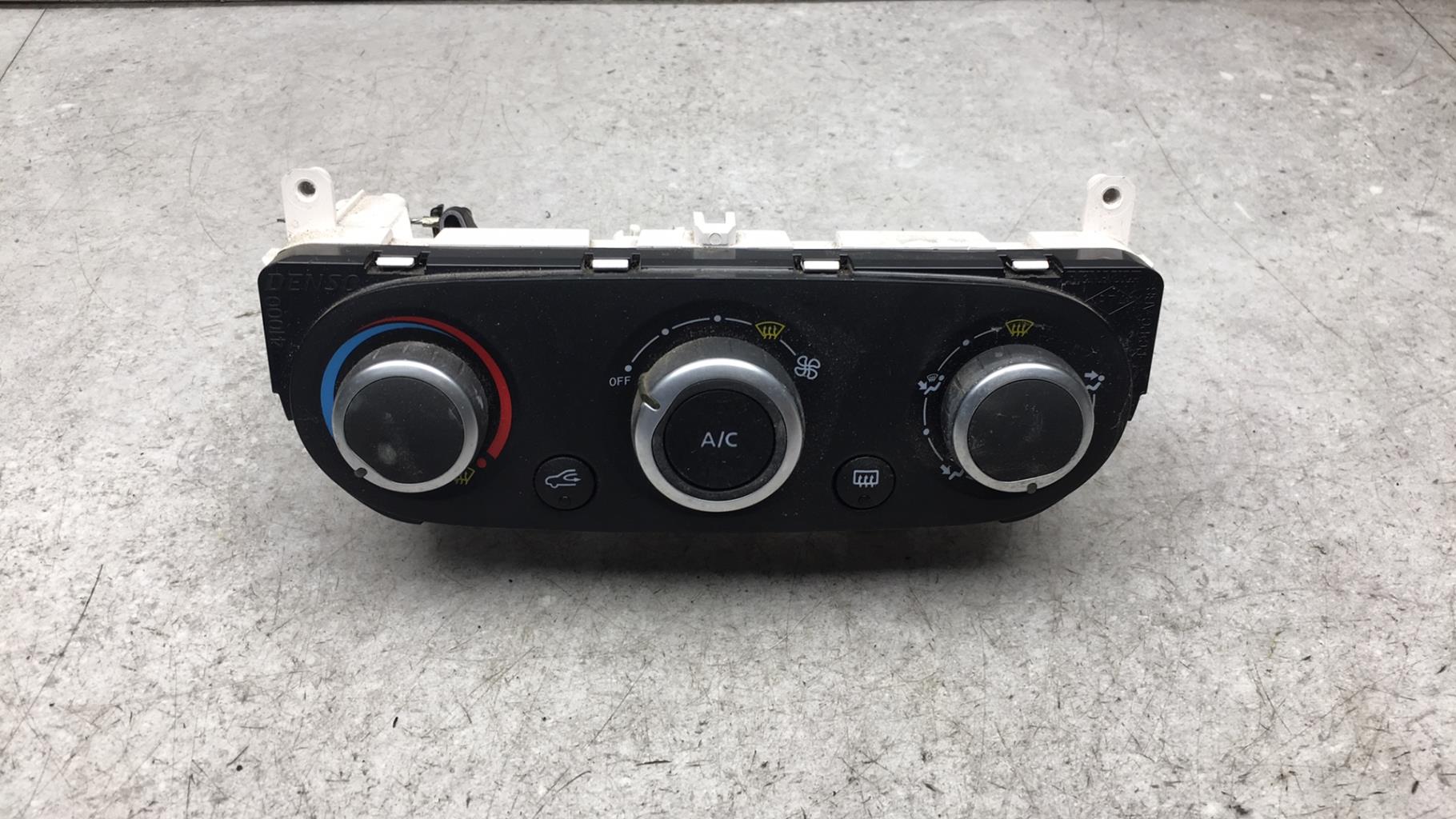 Commande chauffage RENAULT CLIO 4 PHASE 2 Diesel - 1