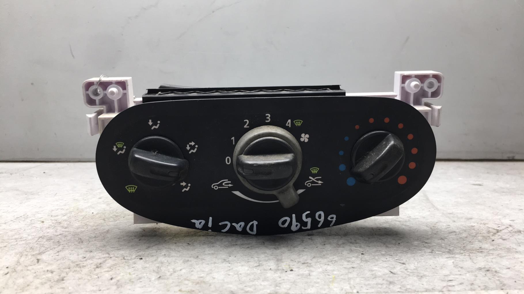 Commande chauffage DACIA SANDERO 1 Diesel - 1