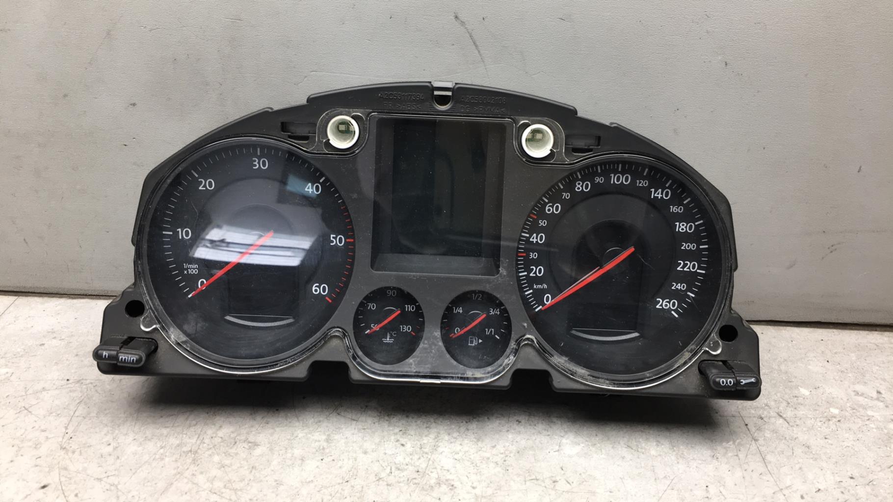 Compteur VOLKSWAGEN PASSAT 5  - 1