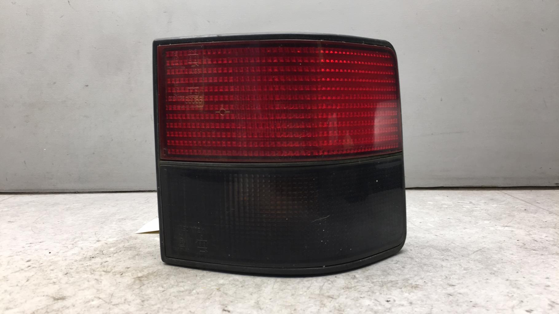 Fanale posteriore principale destro (luci) RENAULT R21 PHASE 2 BREAK  - 1