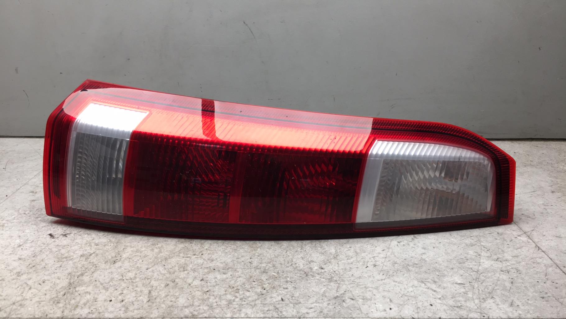 Fanale posteriore principale sinistro (luci) OPEL MERIVA A PHASE 1 Gasolina - 1