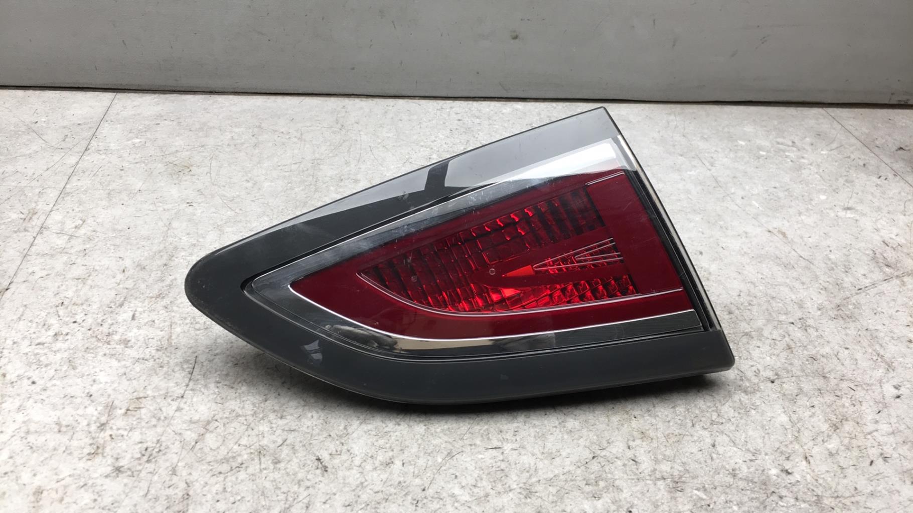 Gruppo ottico posteriore secondario sinistro (luci) RENAULT GRAND SCENIC 3 PHASE 3 Gasolina - 1