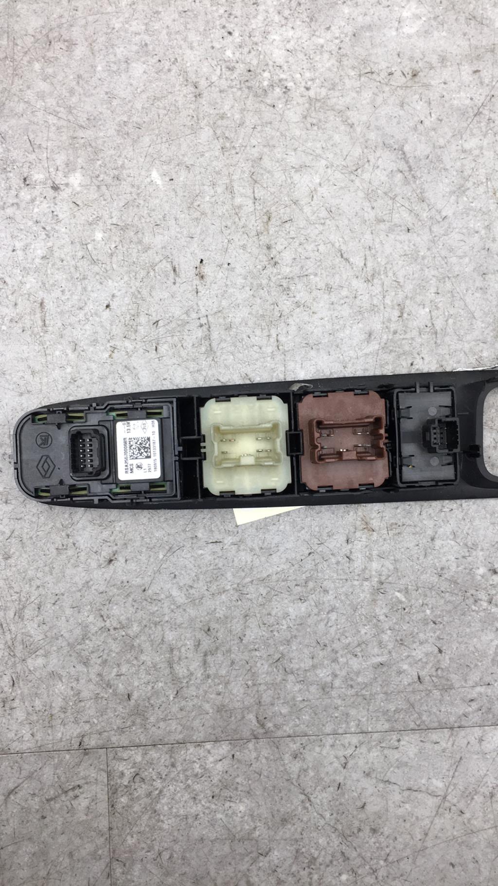 Interruttore lavacristalli anteriore sinistro RENAULT CAPTUR 1 PHASE 2 Diésel - 1