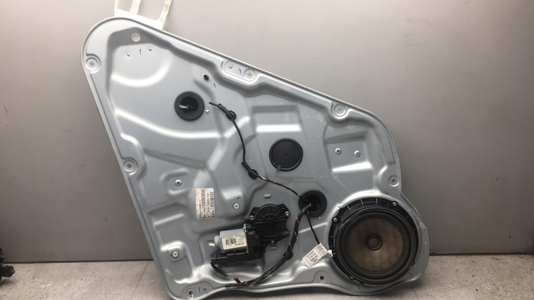 Alzacristalli elettrico posteriore destro KIA CEE-D 1 PHASE 1  - 1
