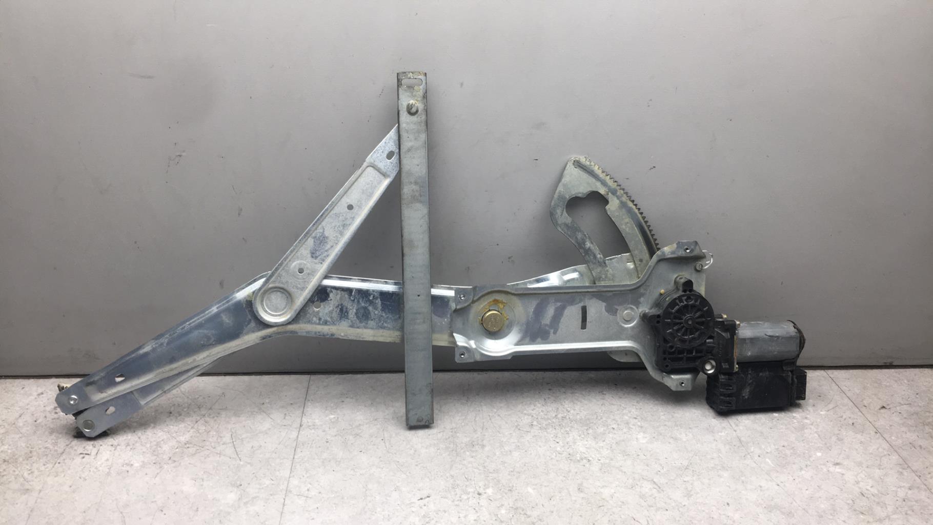 Alzacristalli elettrico anteriore destro PEUGEOT 406 COUPE Gasolina - 1