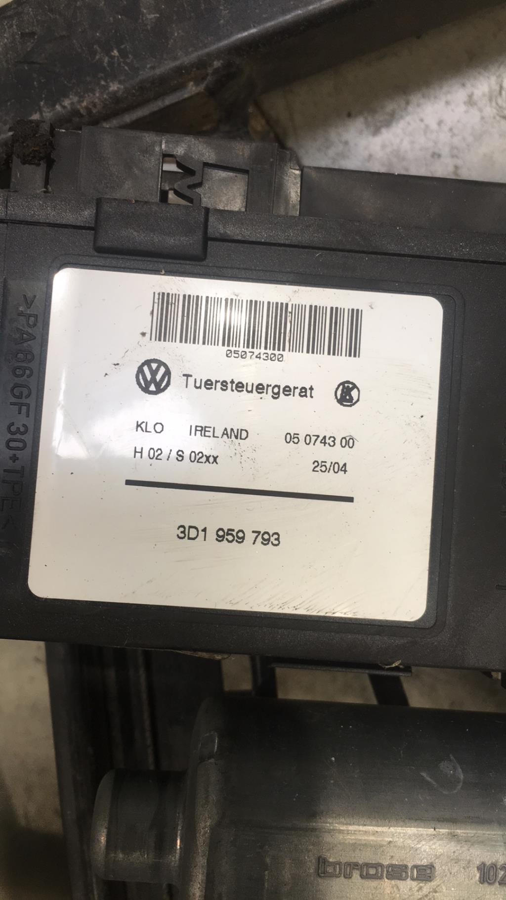Alzacristalli elettrico anteriore sinistro VOLKSWAGEN TOUAREG 1 PHASE 1 Diésel - 1