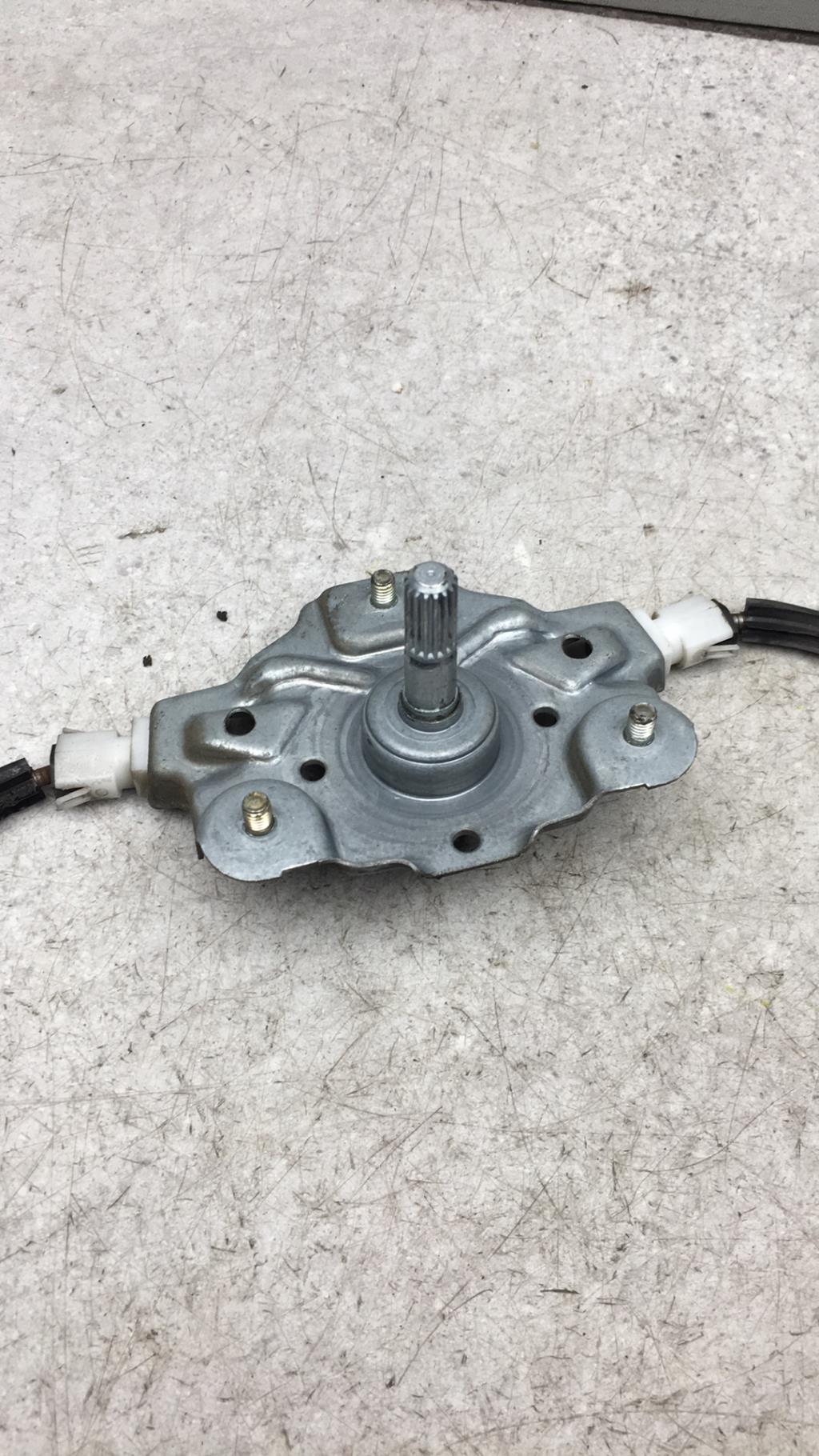 Alzacristalli manuale anteriore destro RENAULT CLIO 2 PHASE 1 Diésel - 1
