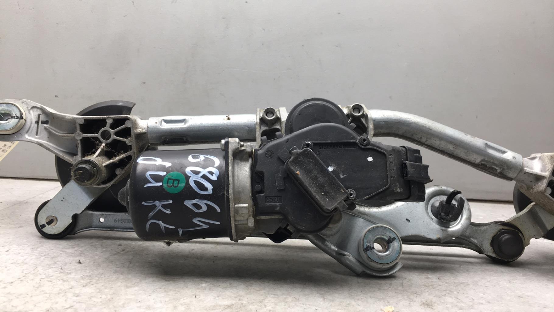 Motore tergicristallo anteriore NISSAN JUKE 1 PHASE 1  - 1