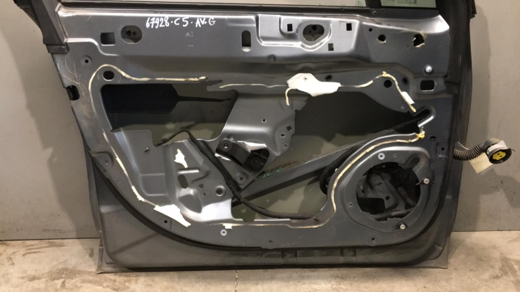 Porte avant gauche CITROEN C5 2 Diesel - 1
