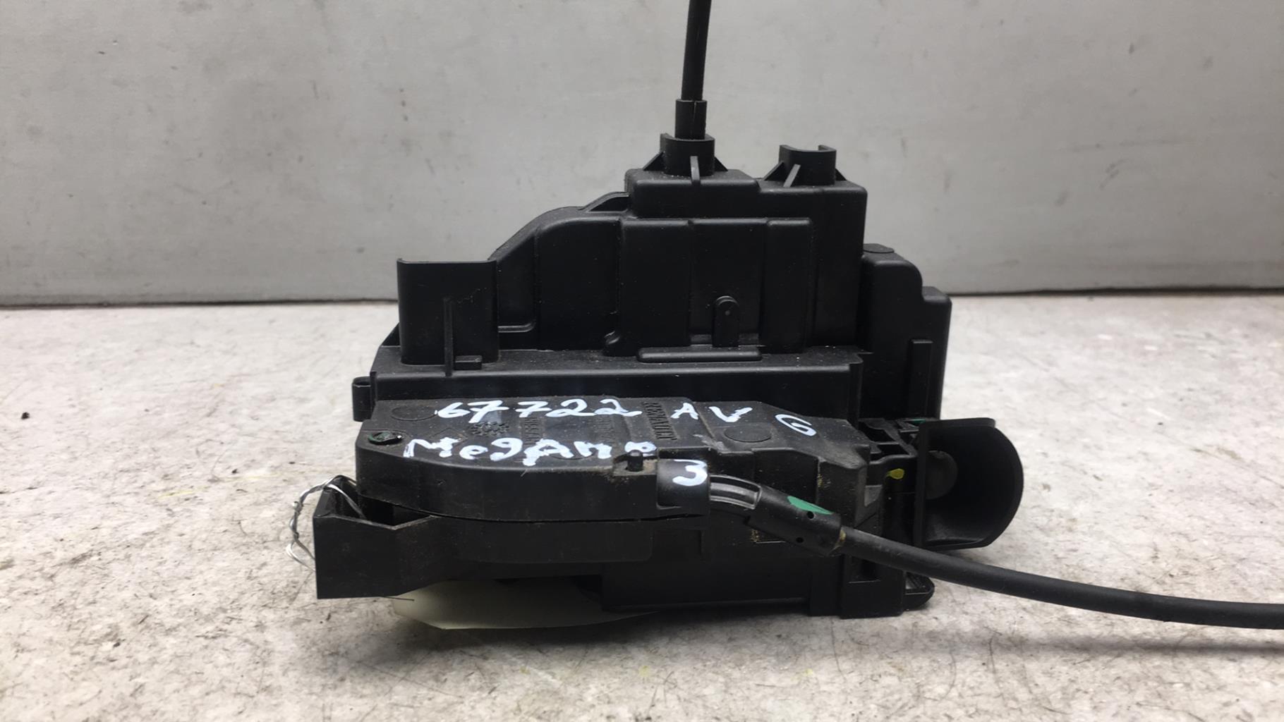 Serrure avant gauche RENAULT MEGANE 3 PHASE 1 Diesel - 1