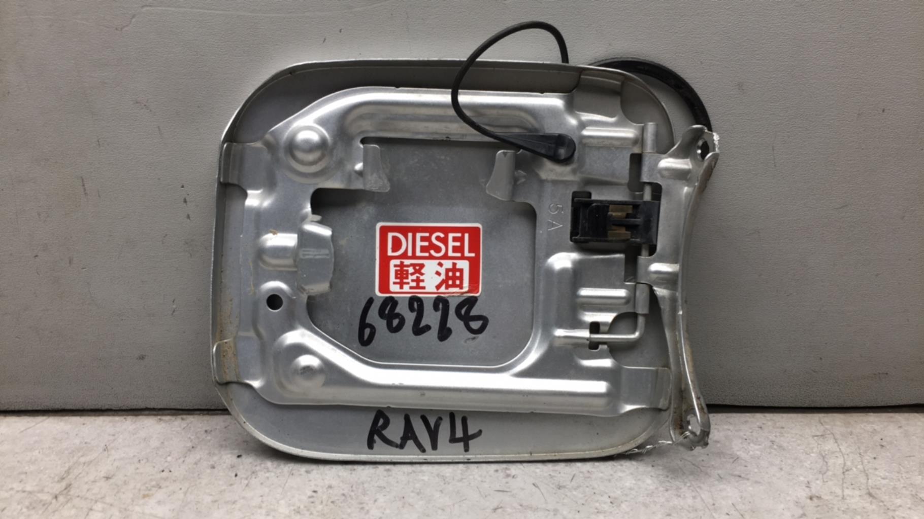 Trappe d'essence TOYOTA RAV4 2 PHASE 2 Diesel - 1
