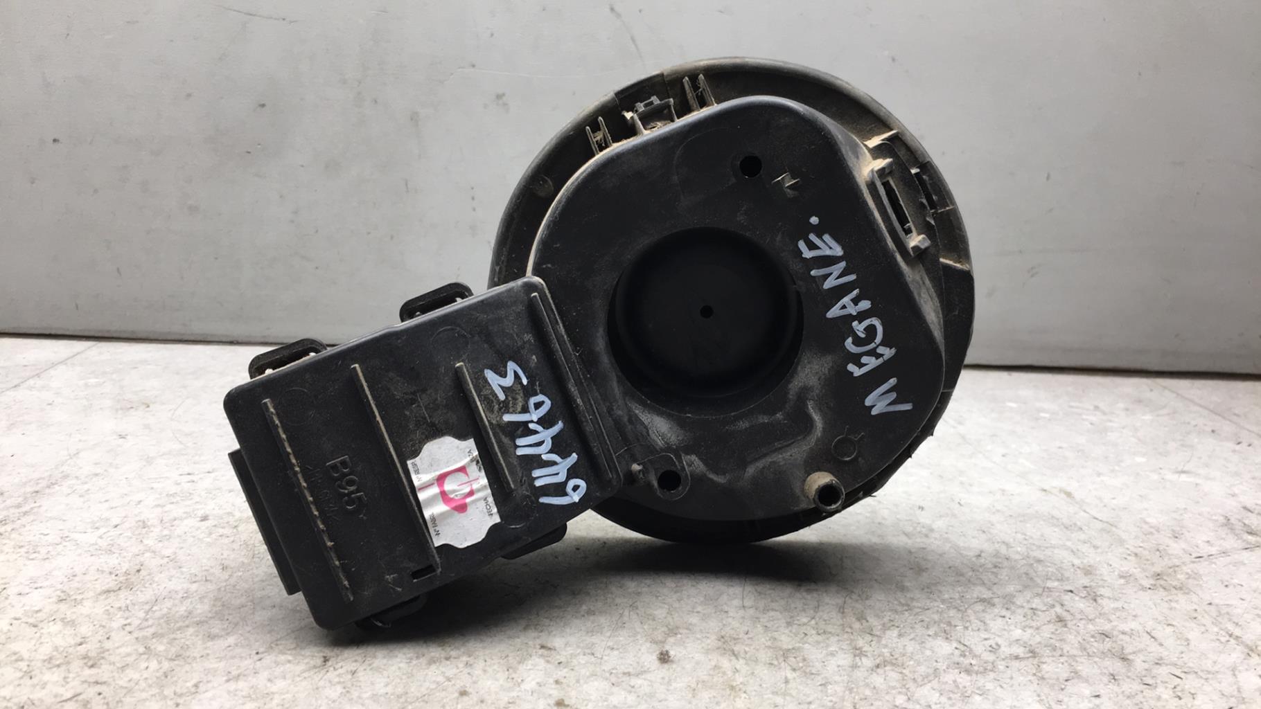 Trappe d'essence RENAULT MEGANE 3 PHASE 3 Diesel - 1