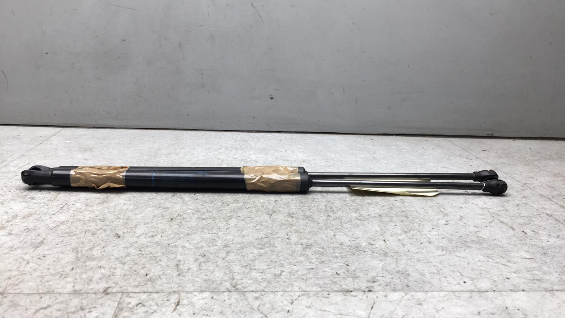 Verin de coffre RENAULT CLIO 5 PHASE 1 Essence/Hybride - 1