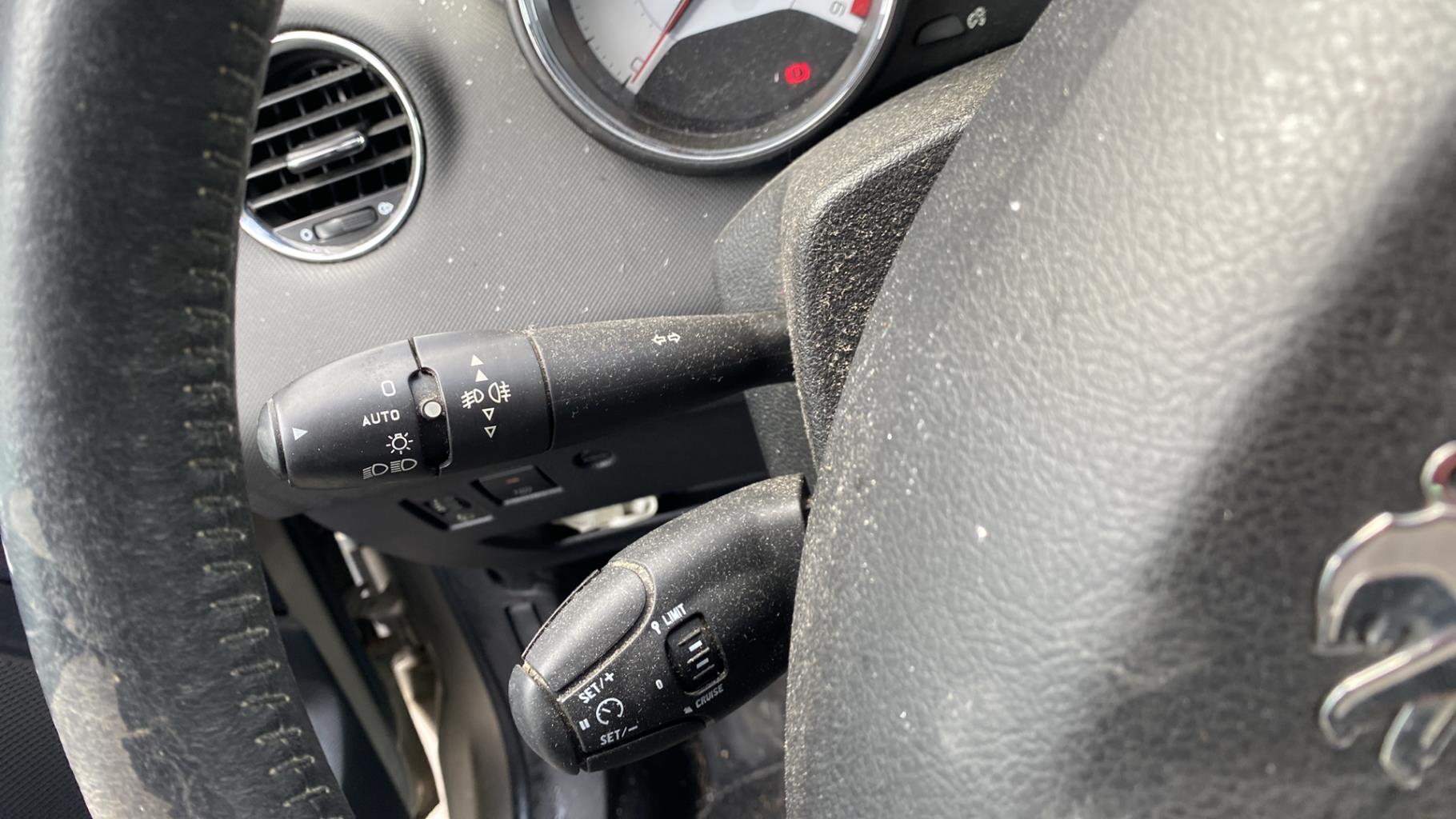 Boite de vitesses PEUGEOT 308 1 SW PHASE 2 BREAK Diesel - 1
