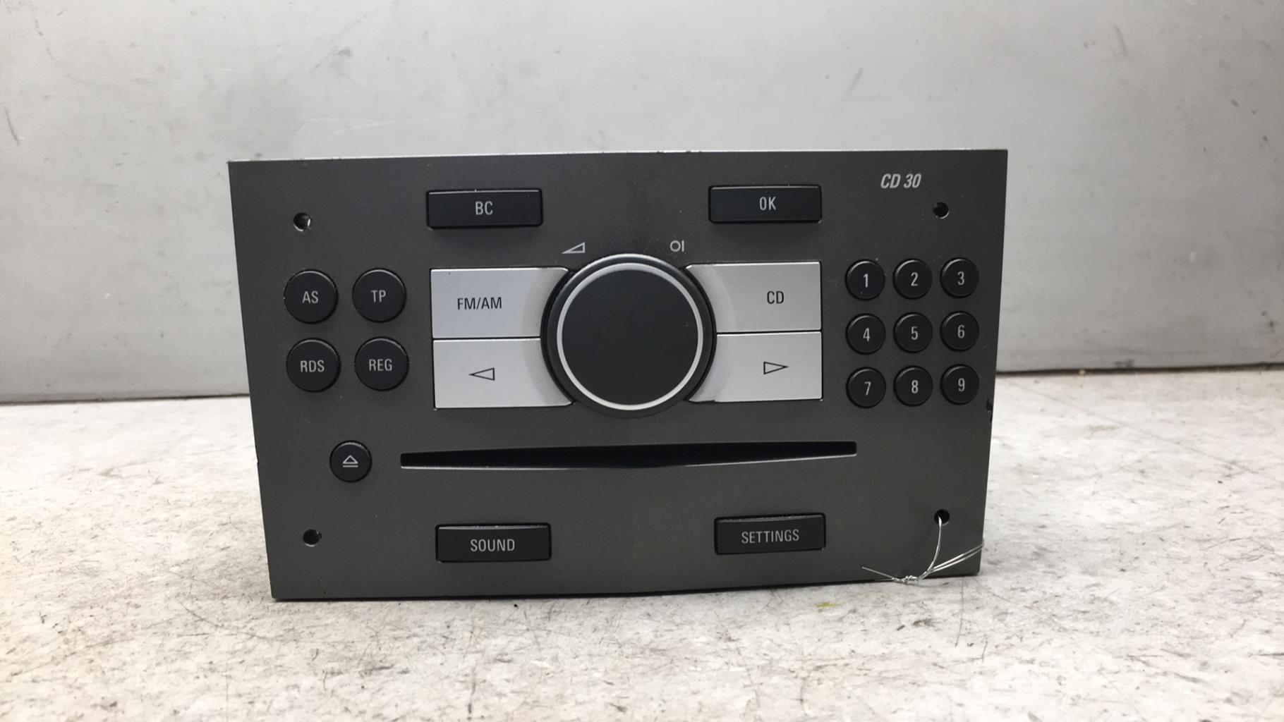 Autoradio originale OPEL ZAFIRA B PHASE 1  - 1