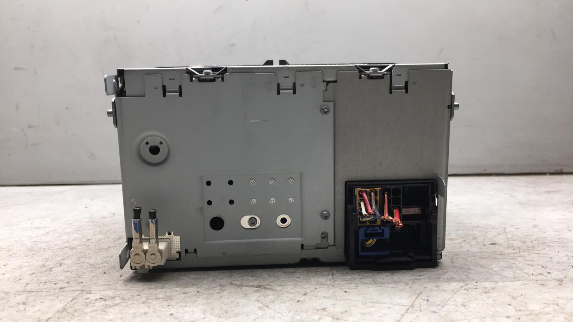 Autoradio originale SKODA SUPERB 2 PHASE 1 Diésel - 1