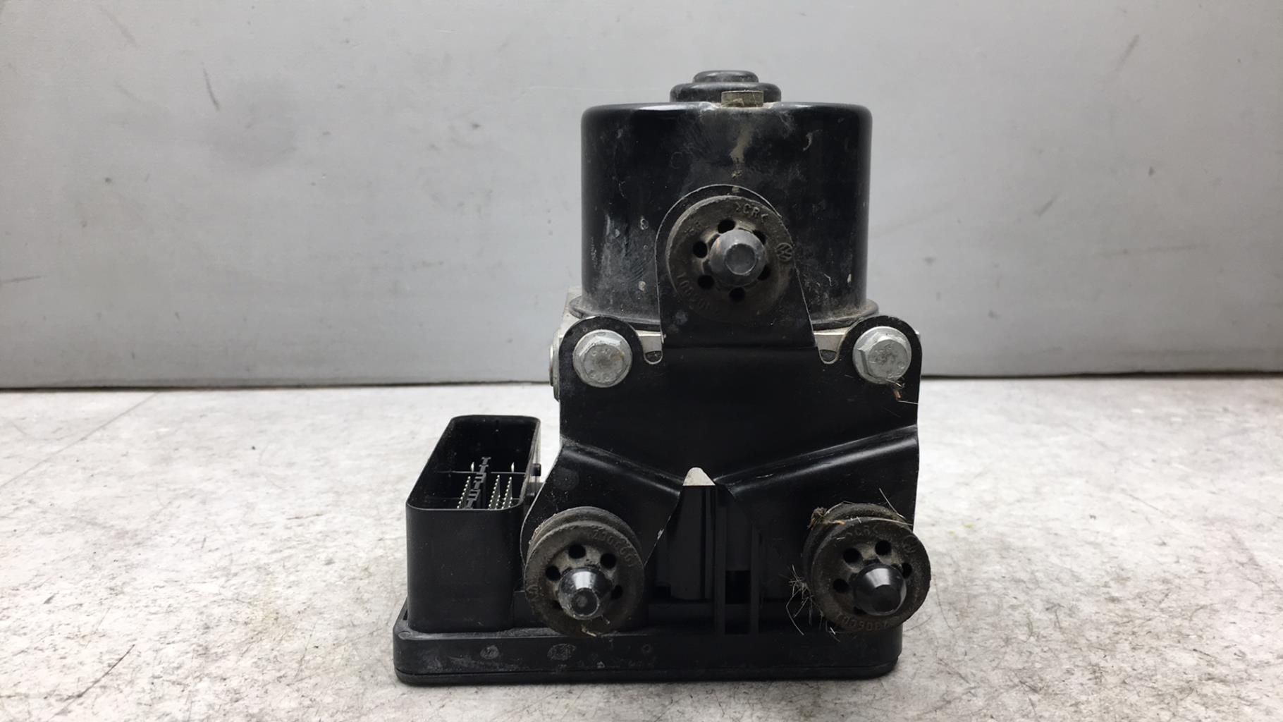 Bloc ABS (freins anti-blocage) AUDI A3 2 SPORTBACK PHASE 1 Diesel - 1