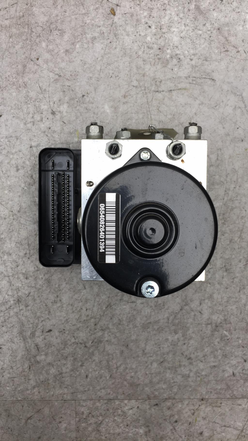 Bloc ABS (freins anti-blocage) BMW SERIE 1 E81 Diesel - 1