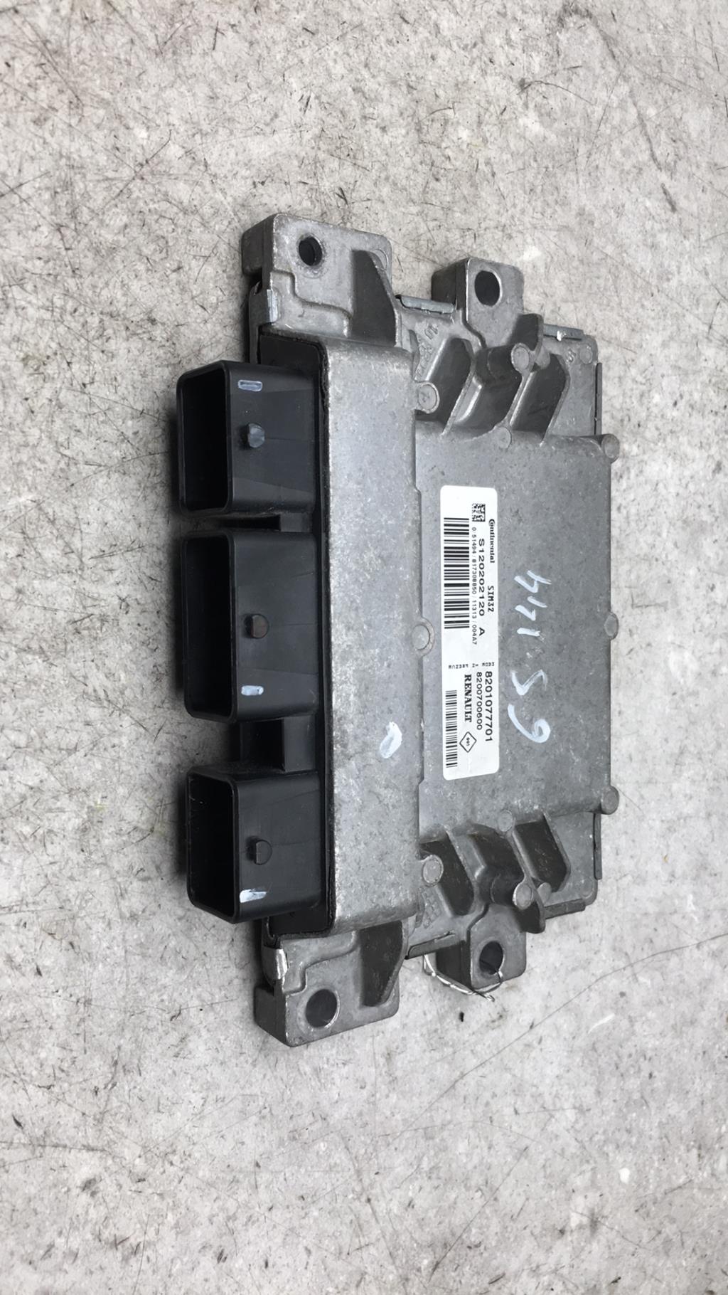 Calculateur RENAULT CLIO 3 PHASE 2  - 1