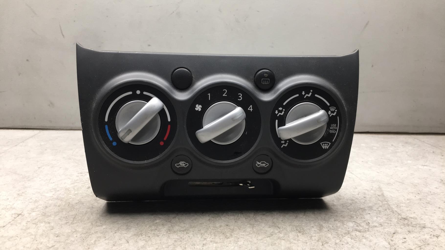 Commande chauffage SUZUKI ALTO 3 Essence - 1