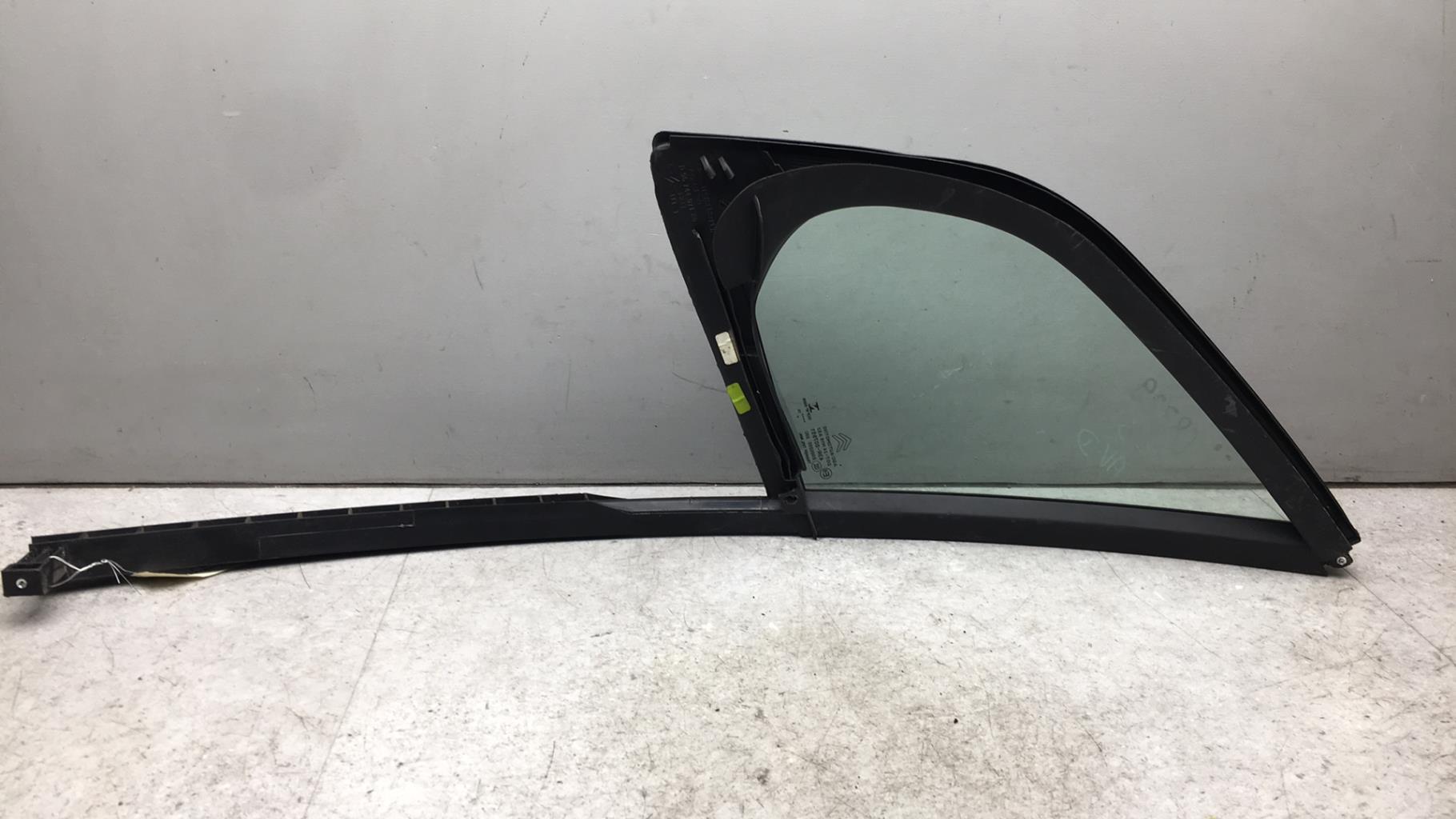 Custode avant droit (porte) CITROEN C3 2 PHASE 1  - 1