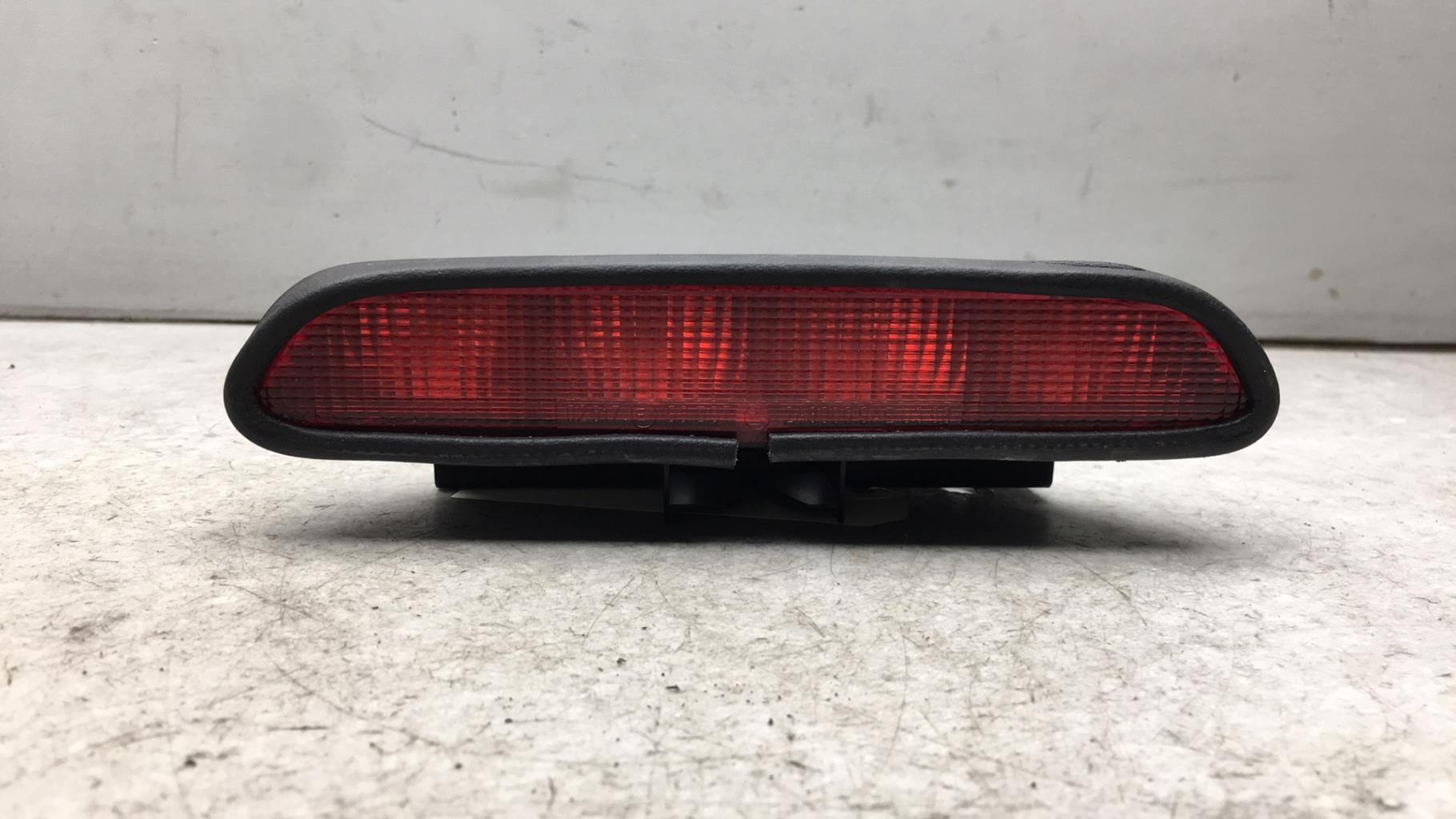 Luce stop centrale MERCEDES CLASSE A 168 PHASE 2 Diésel - 1