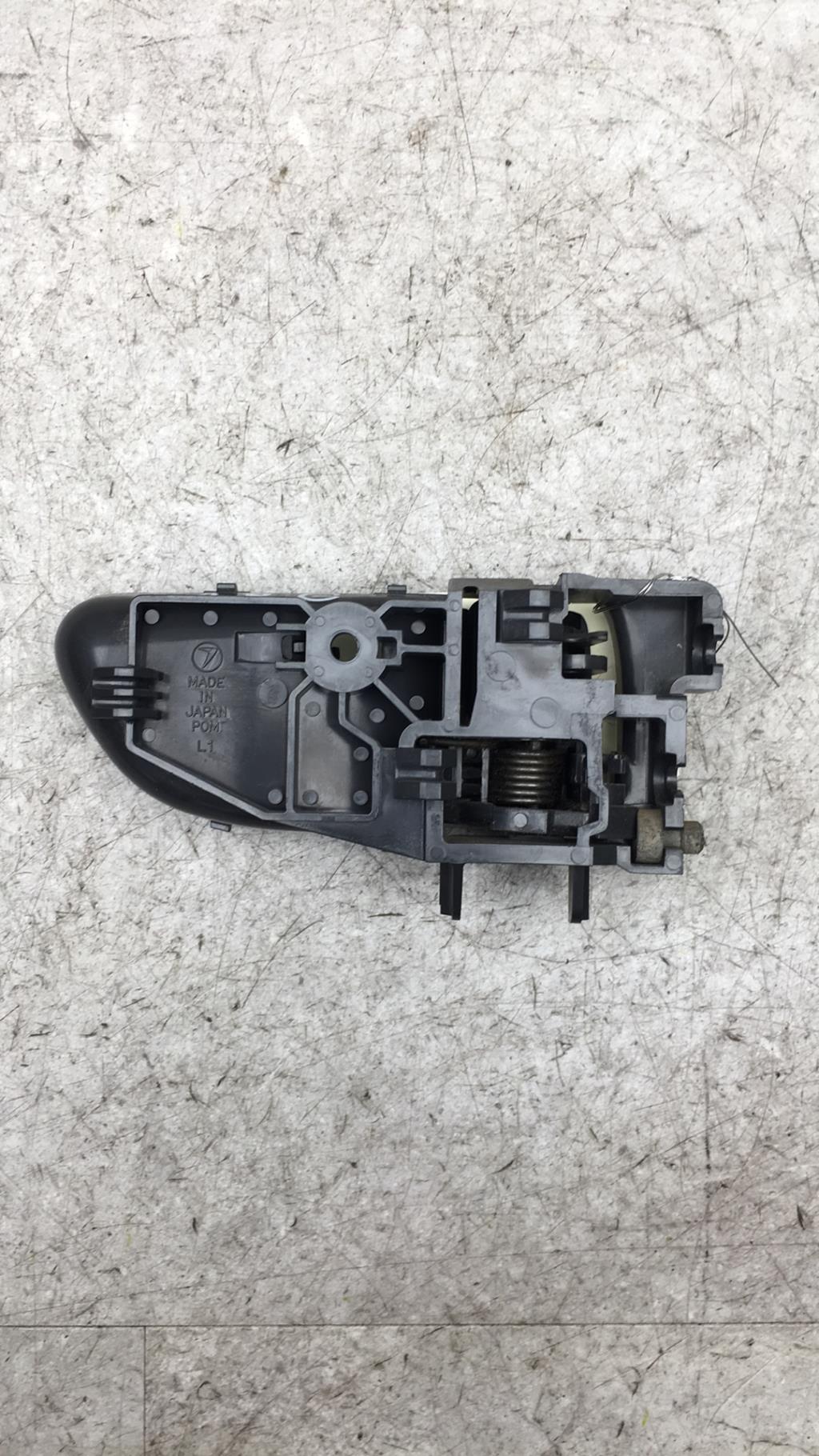 Maniglia interna posteriore sinistra SUBARU FORESTER 2 PHASE 1 Gasolina - 1