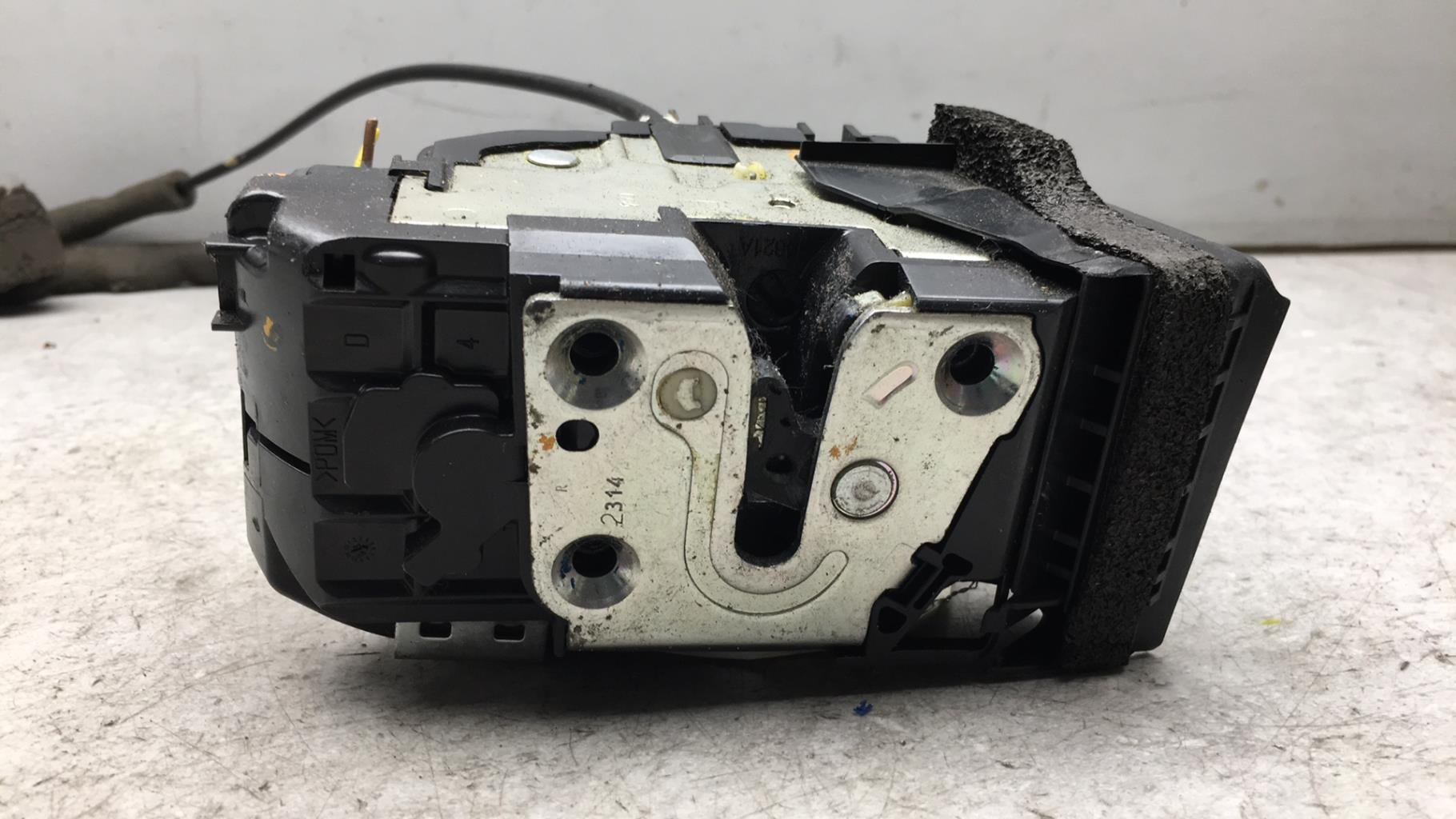 Serrure avant droit NISSAN JUKE 1 PHASE 2 Diesel - 1