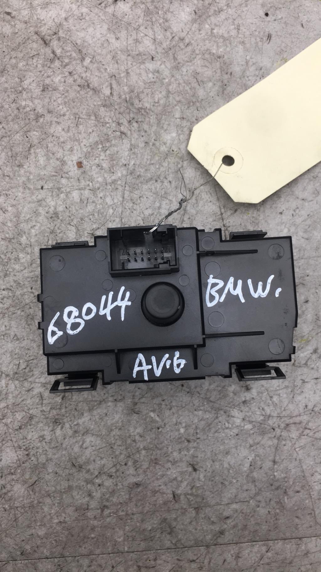Commande de phare BMW SERIE 1 E87 PHASE 1 Essence - 1