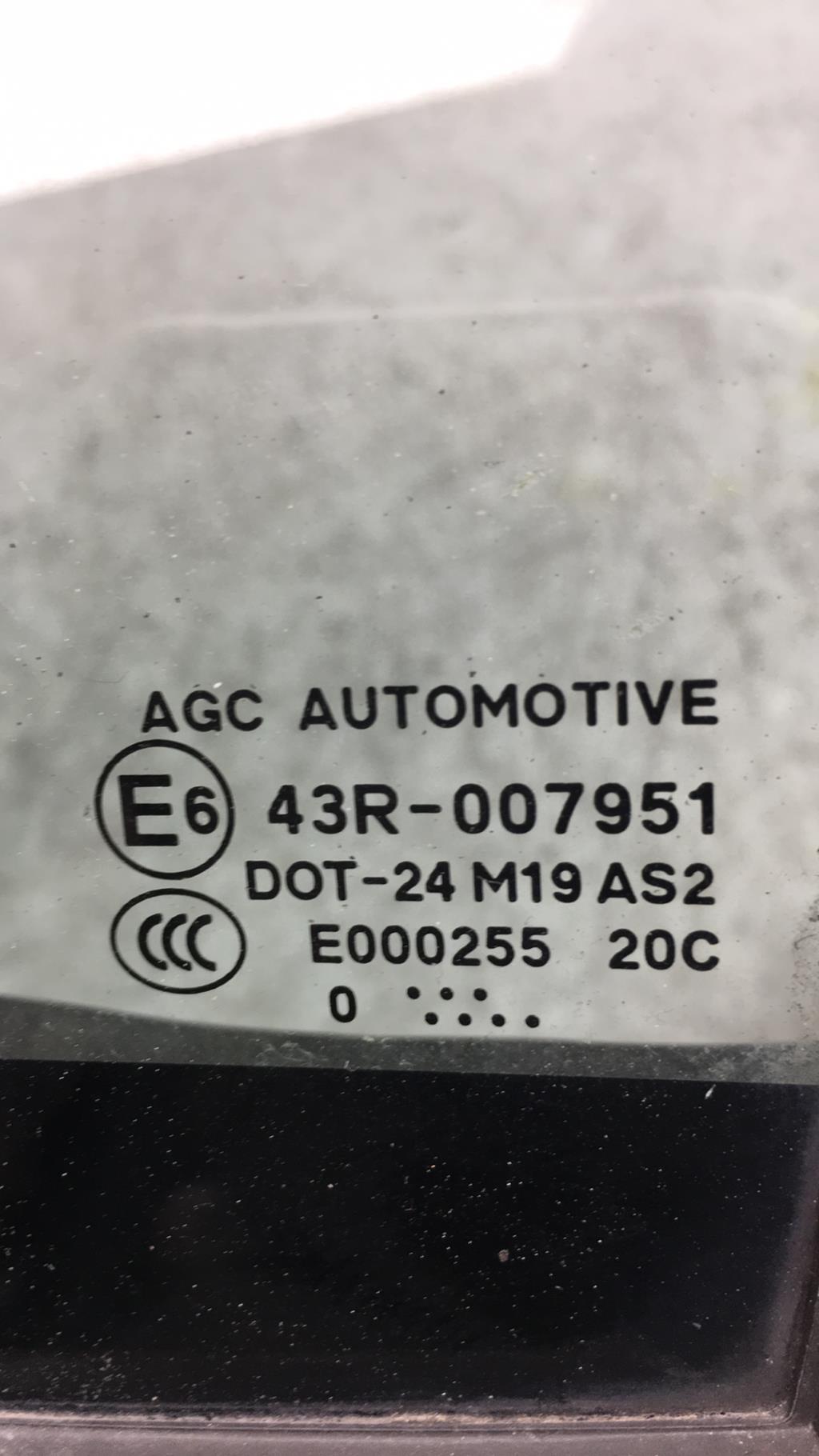 Custode arriere gauche (porte) CITROEN DS3 PHASE 1  - 1