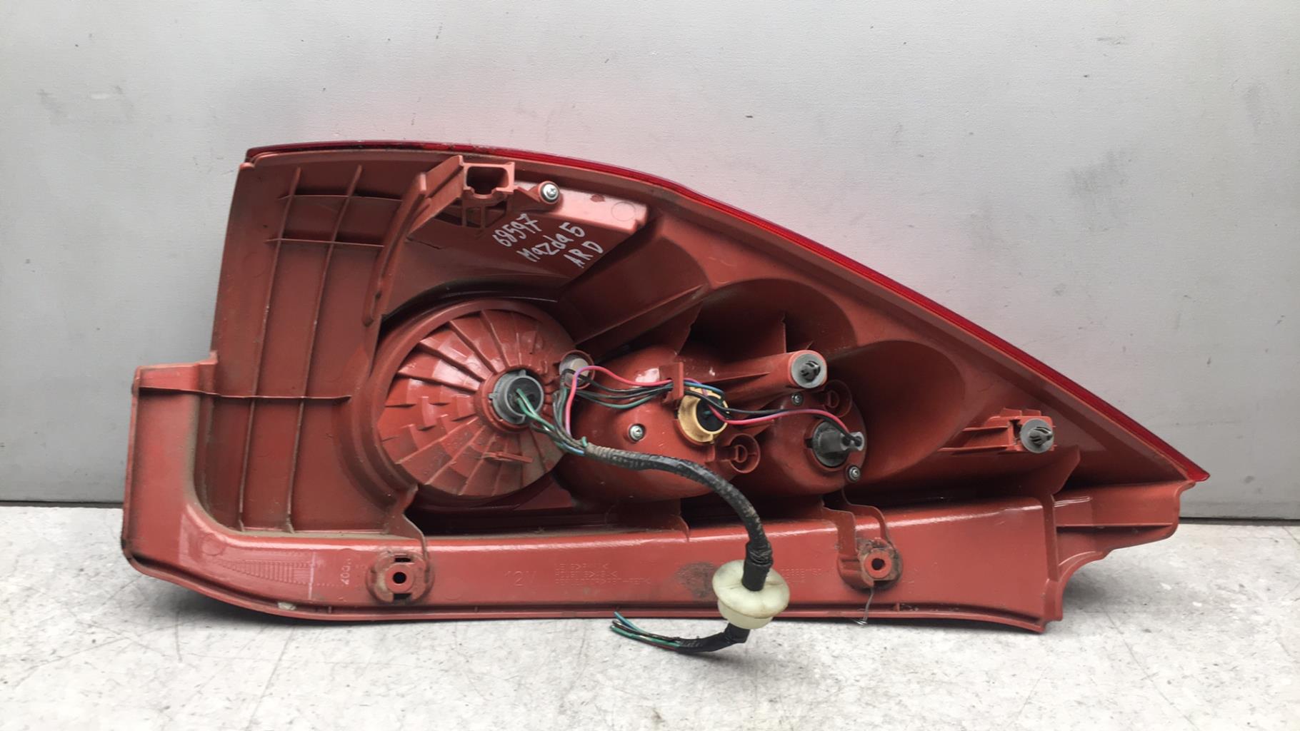 Fanale posteriore principale destro (luci) MAZDA 5 1 PHASE 1 Diésel - 1
