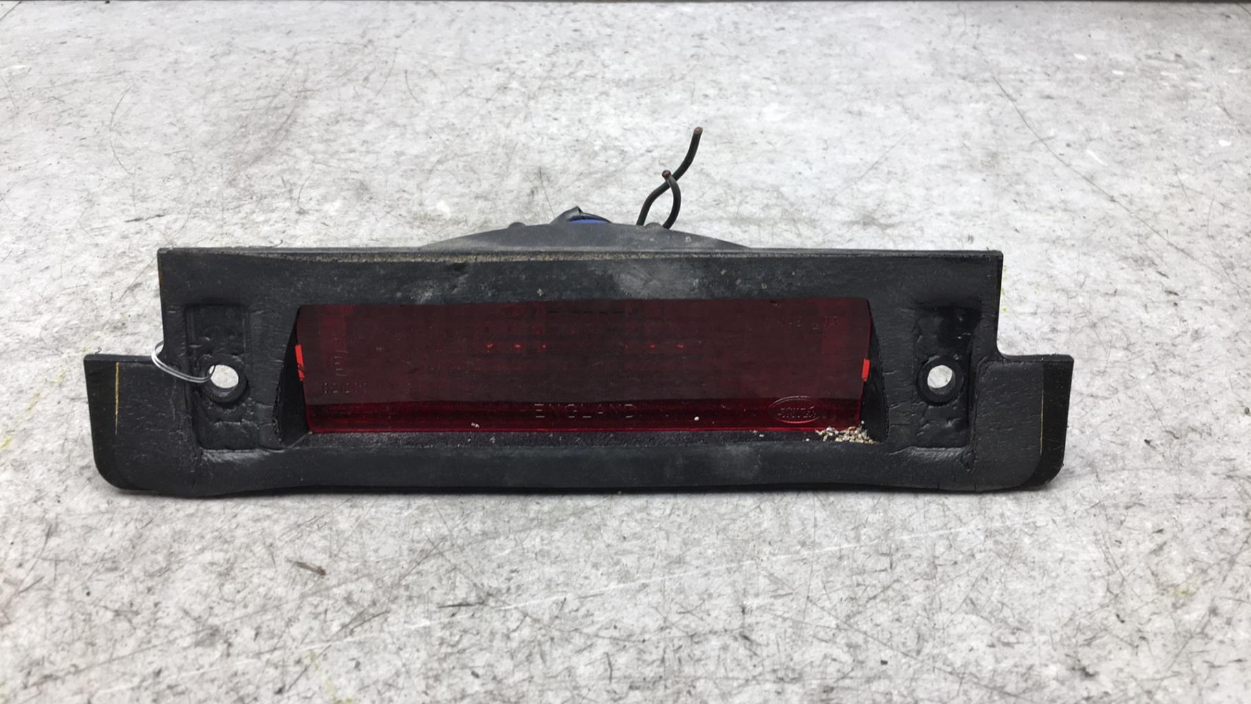 Feu arriere stop central LAND ROVER DISCOVERY 2 PHASE 2 Diesel - 1