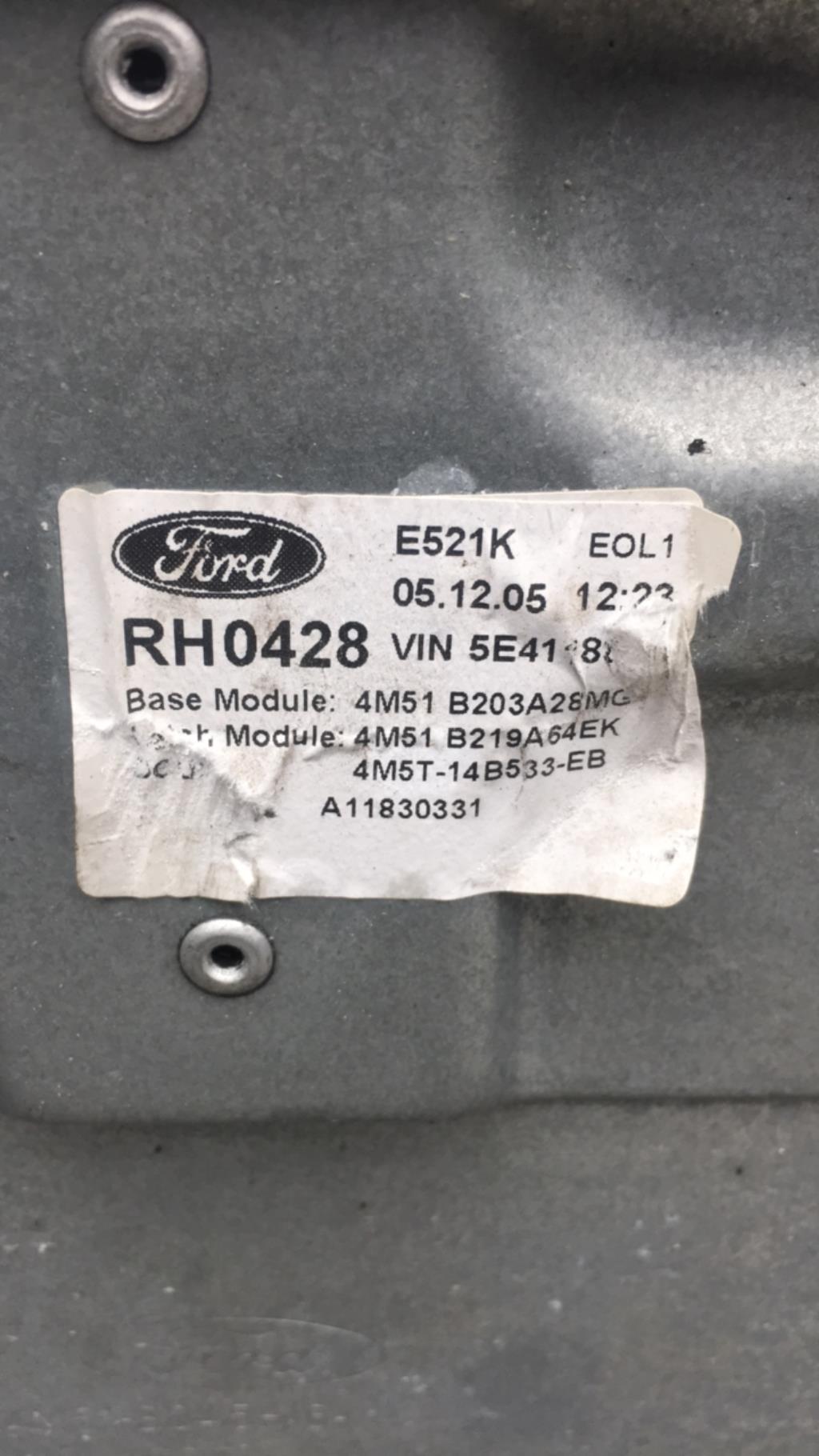 Leve vitre electrique avant droit FORD FOCUS 2 PHASE 1 Essence - 1