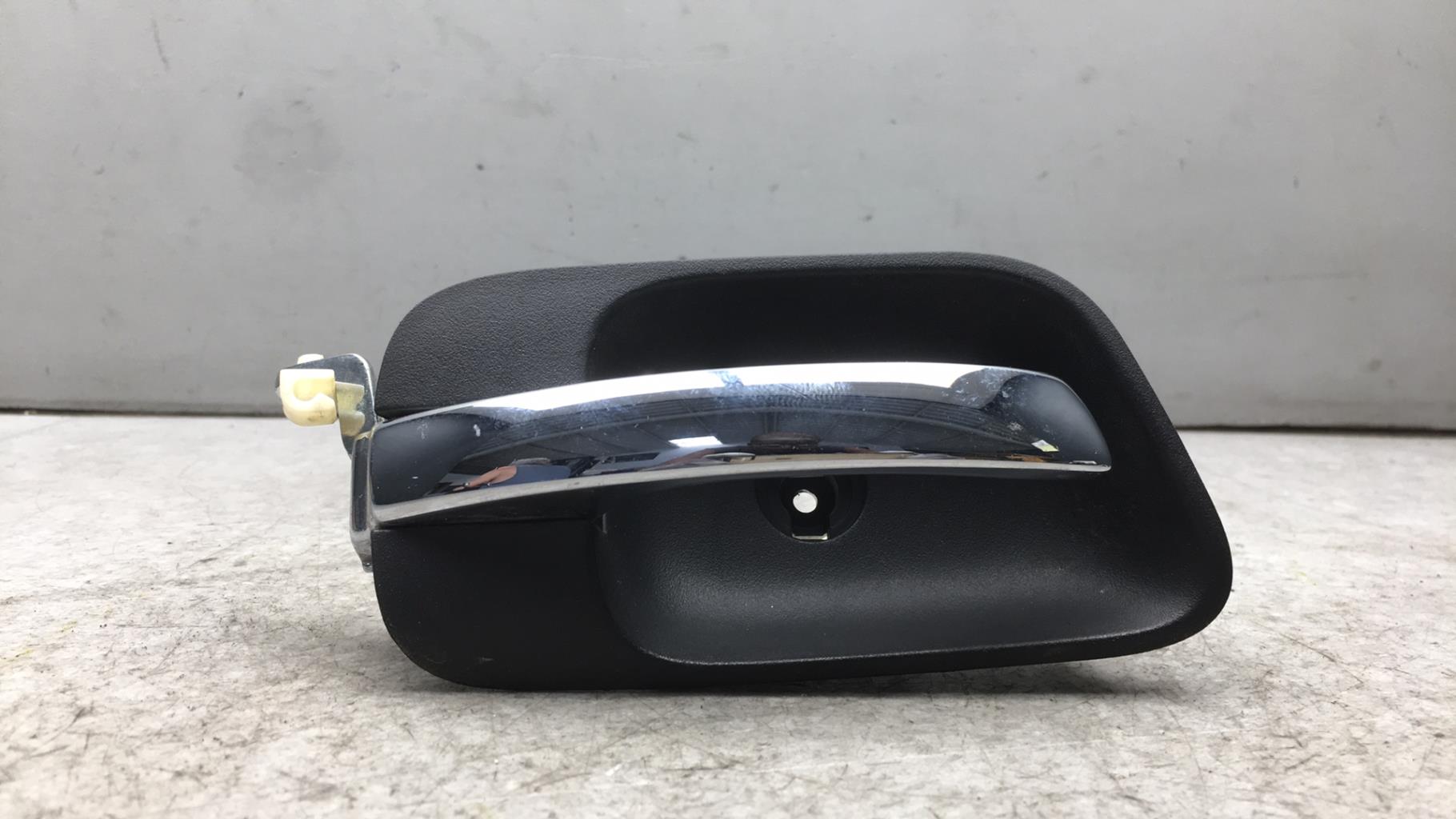 Maniglia interna anteriore destra CHRYSLER 300C PHASE 1 BREAK Diésel - 1