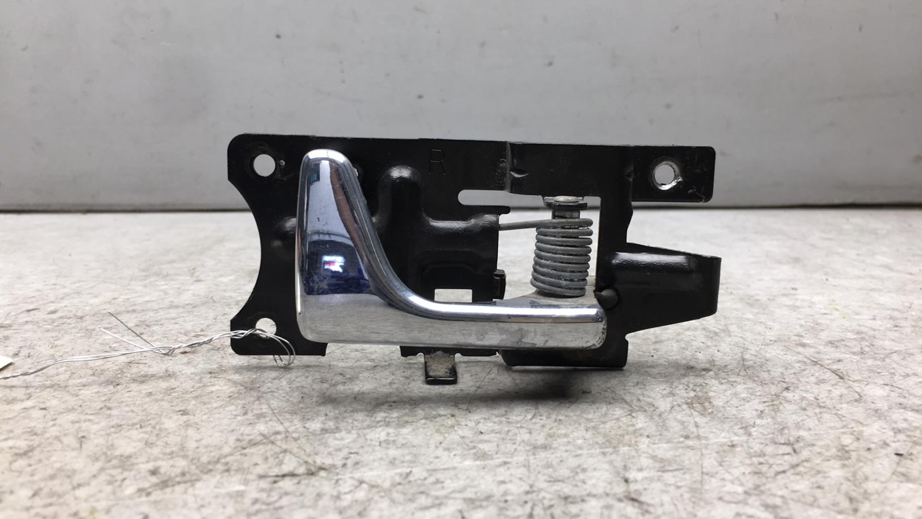 Maniglia interna anteriore destra LAND ROVER DISCOVERY 2 PHASE 2 Diésel - 1
