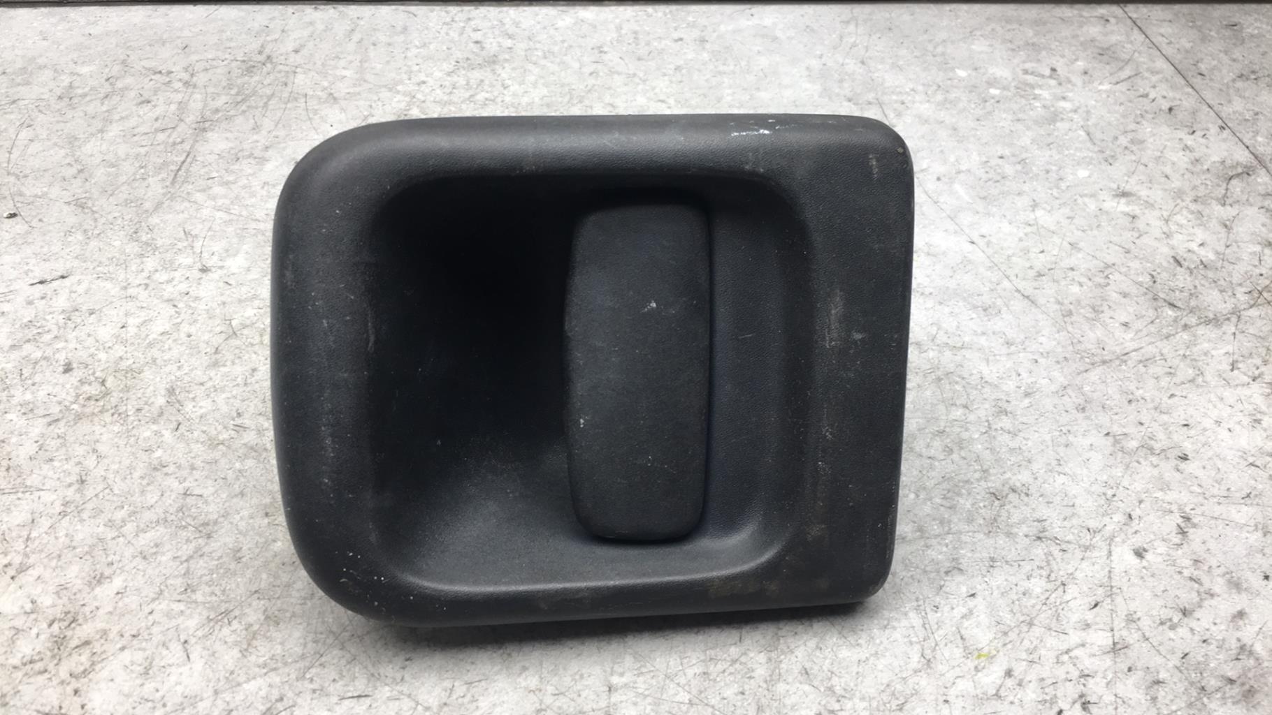 Poignee porte avant gauche RENAULT MASTER 2 PHASE 1  - 1