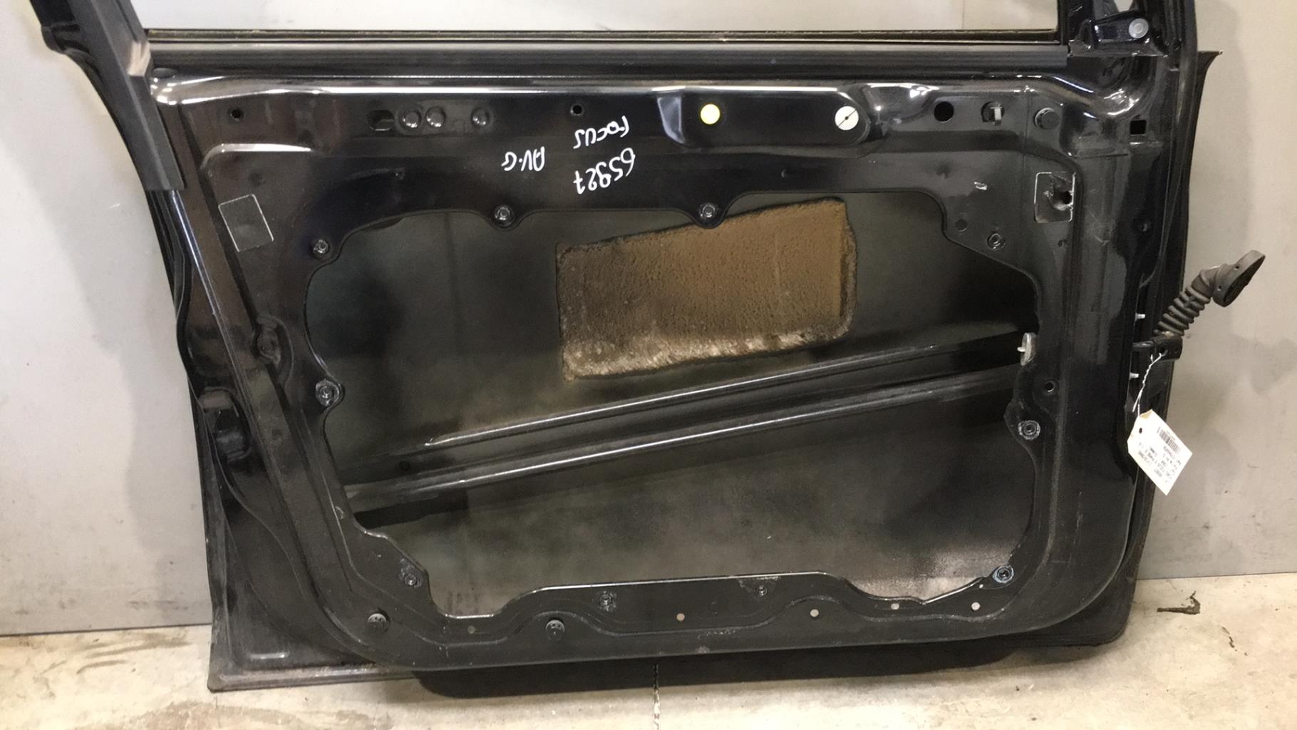 Porte avant gauche FORD FOCUS 2 PHASE 2 Diesel - 1