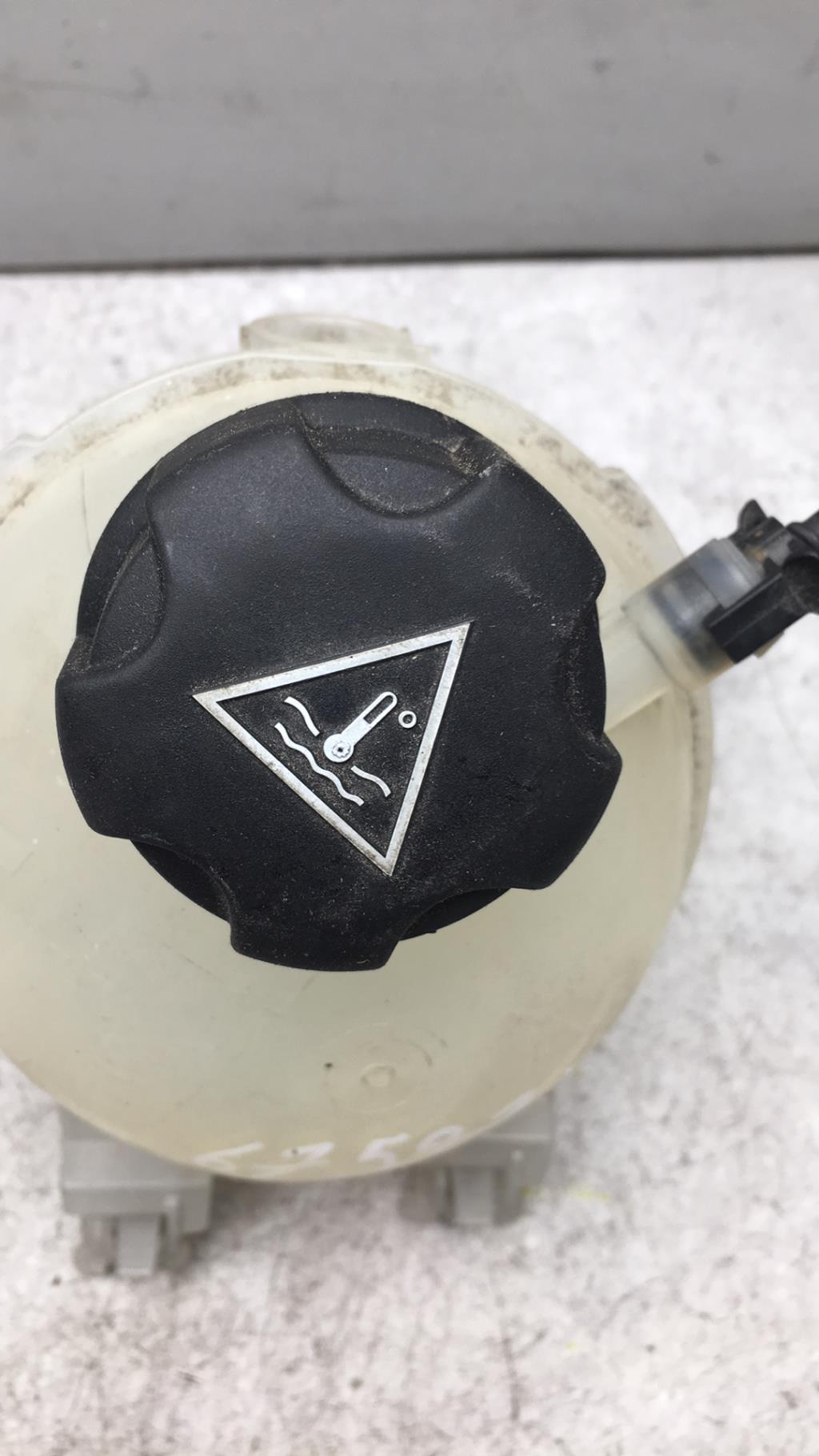 Vase d'expansion CITROEN C3 2 PHASE 2 Essence - 1